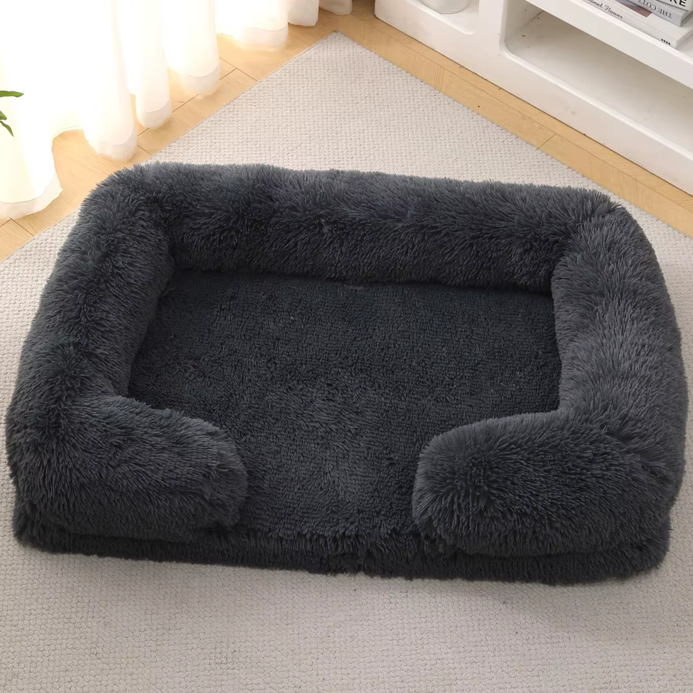 Panier Rectangulaire Apaisant en Fausse Fourrure | Confort Chien